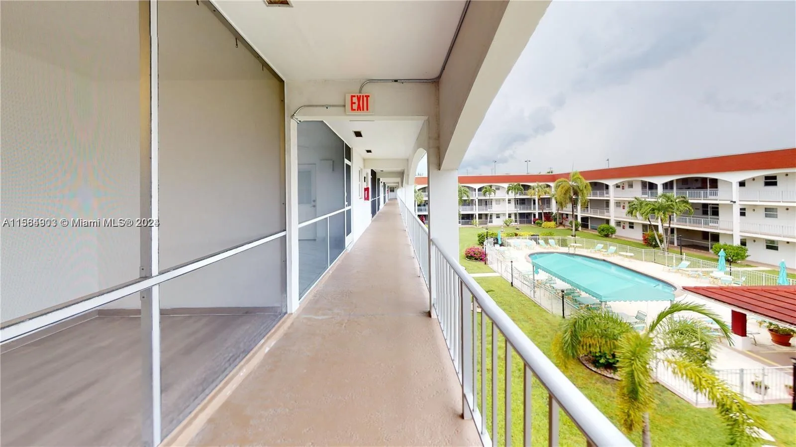 580 Egret Dr # 302, Hallandale Beach, FL 33009 photo 8