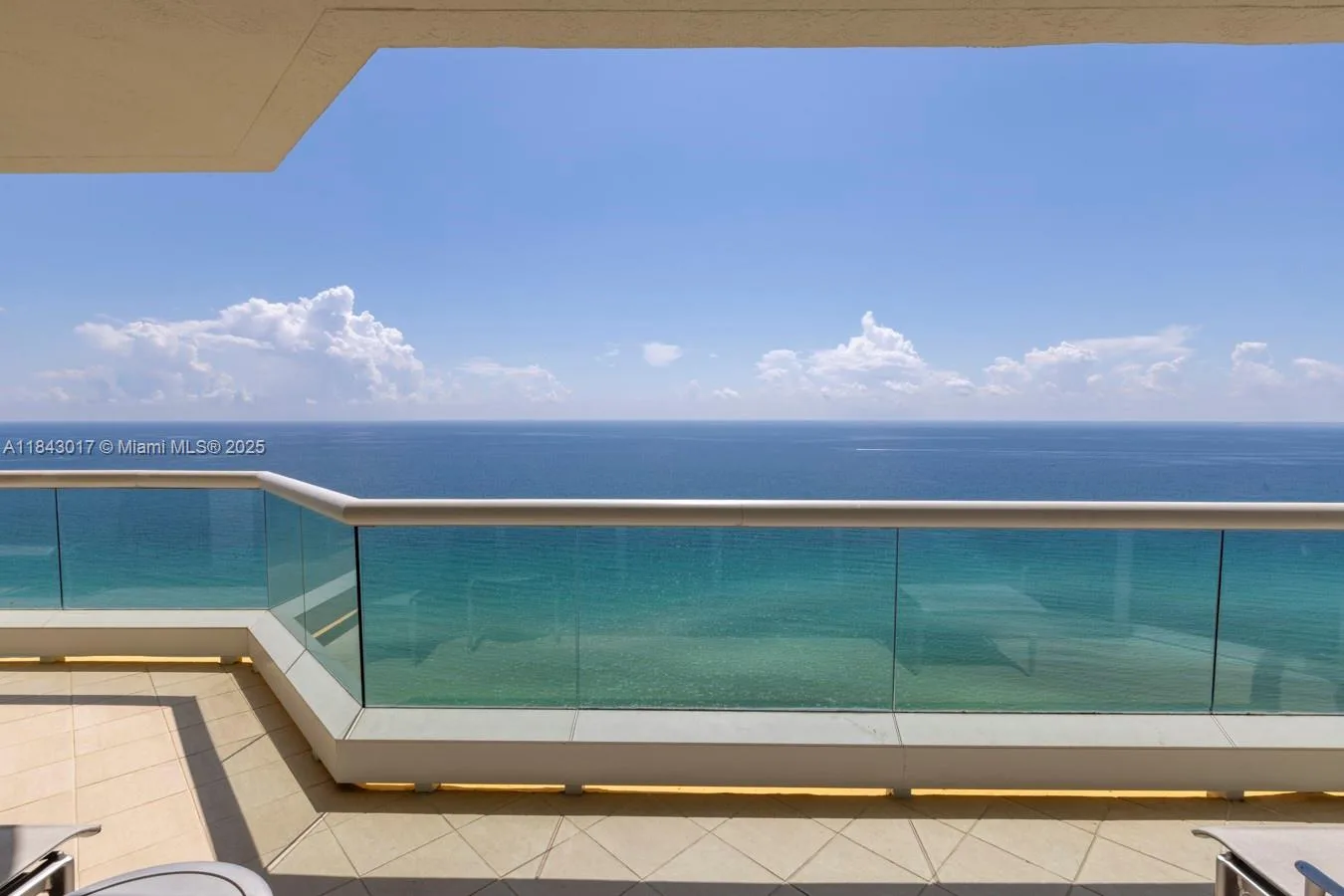 17875 Collins Ave # 2703, Sunny Isles Beach, FL 33160 photo 3