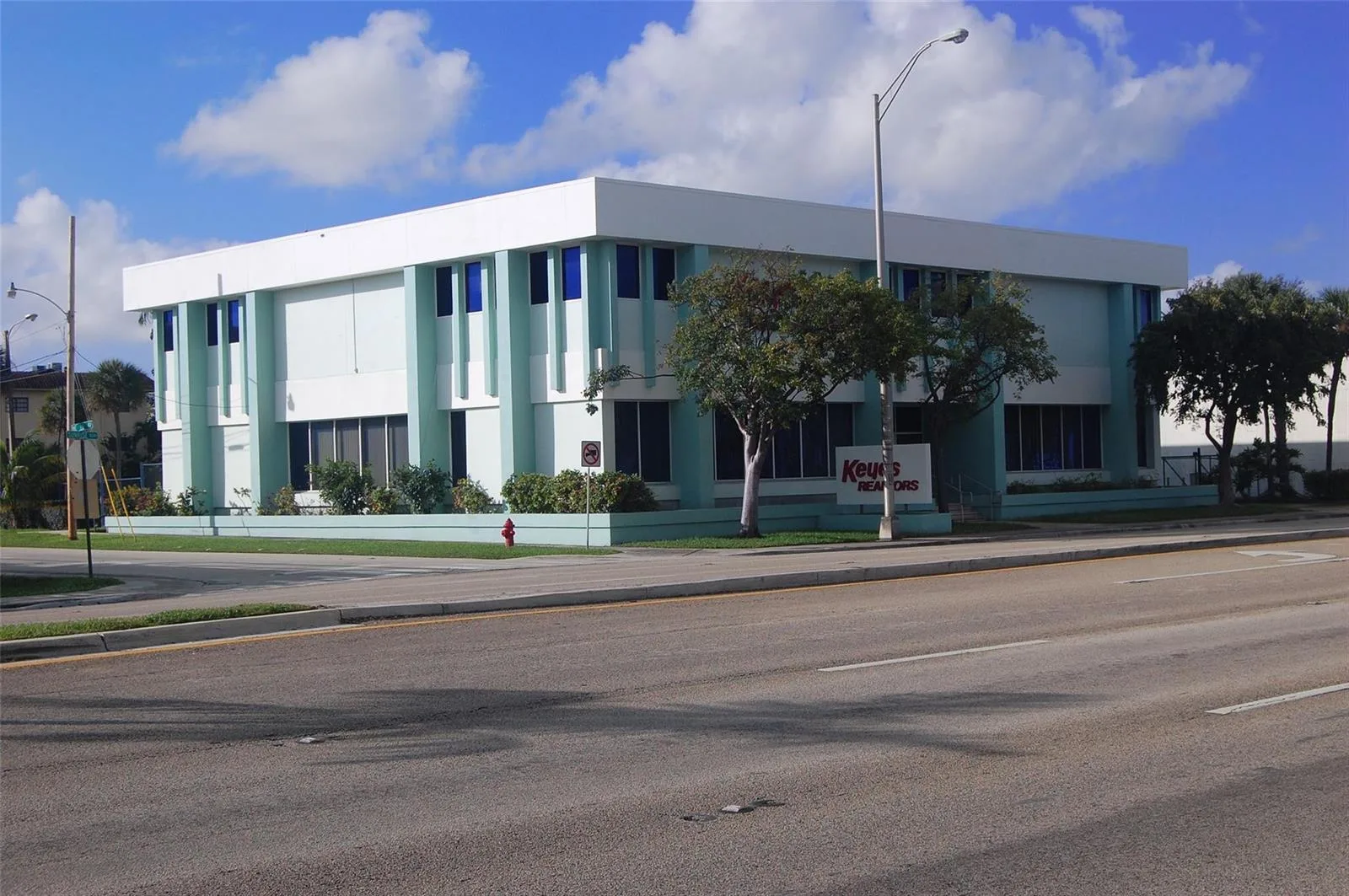 1520 E Sunrise, Fort Lauderdale, FL 33304