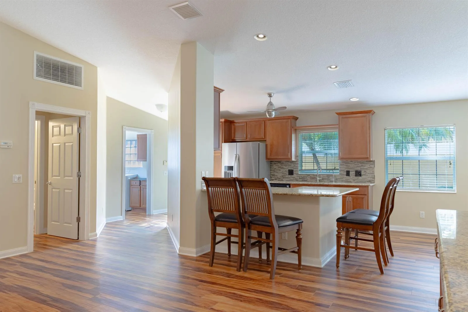 5009 Corsica Square, Vero Beach, FL 32967 photo 4