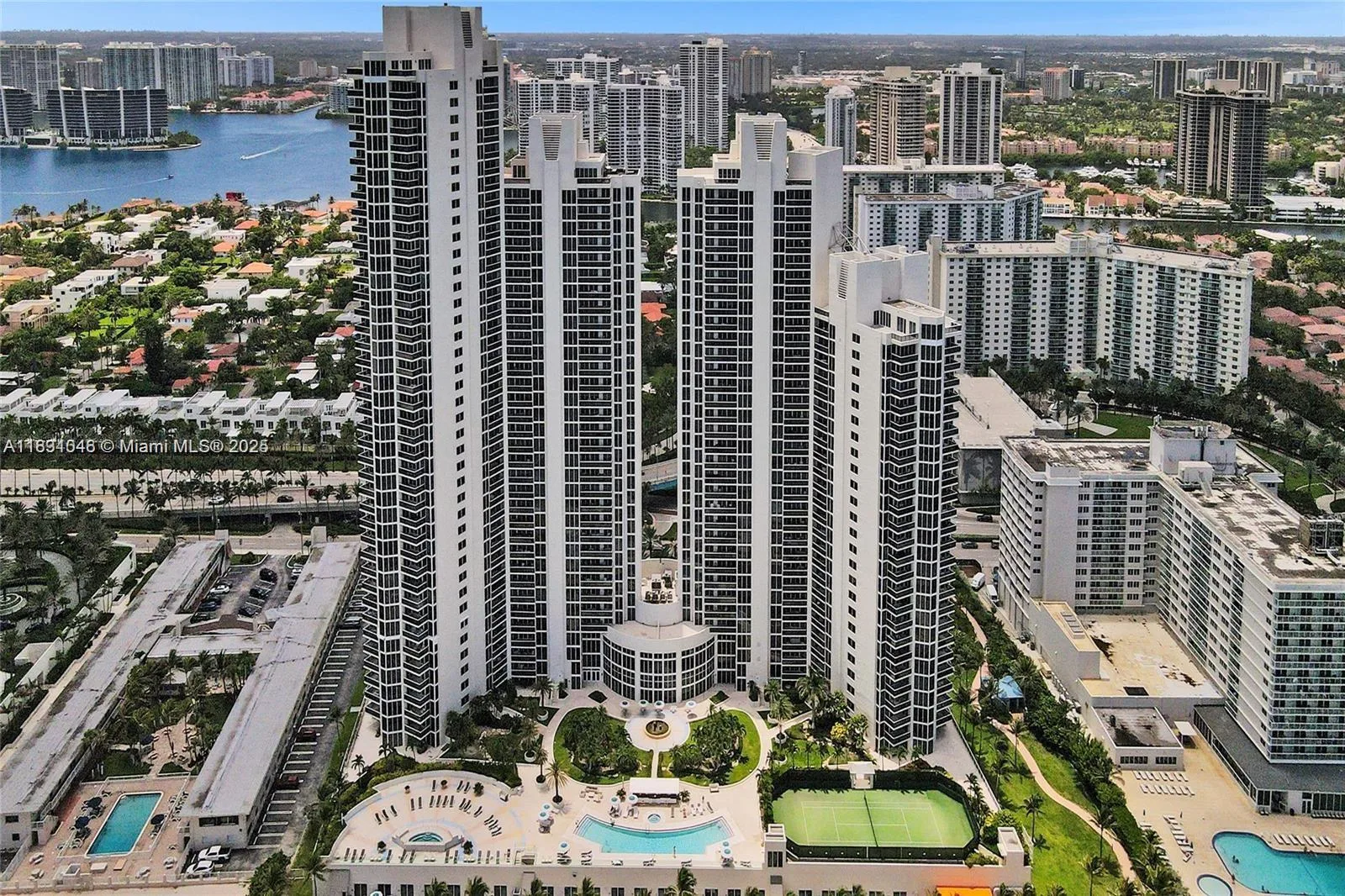 19111 Collins Ave # 801, Sunny Isles Beach, FL 33160