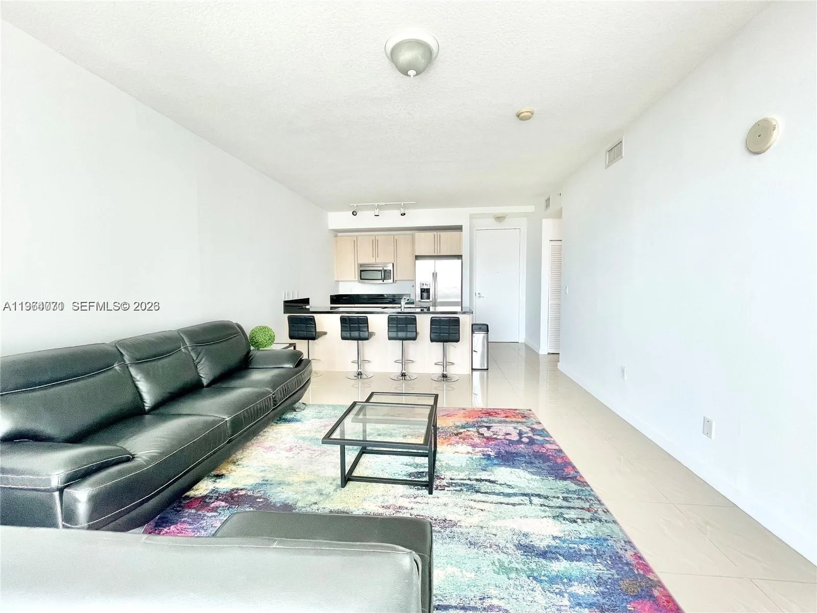 79 SW 12th St # 2402-S, Miami, FL 33130