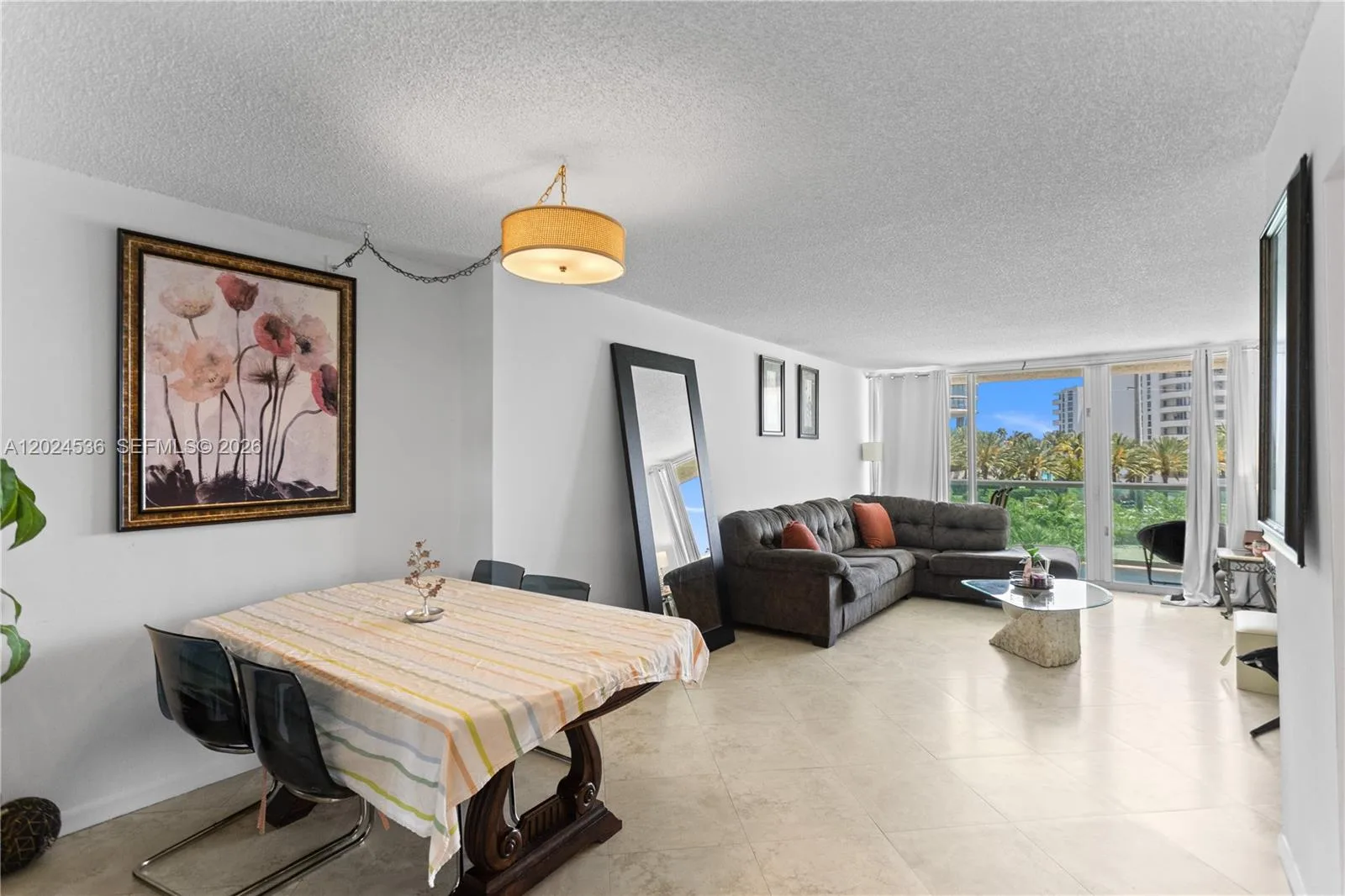 100 Bayview Dr # 307, Sunny Isles Beach, FL 33160 photo 3