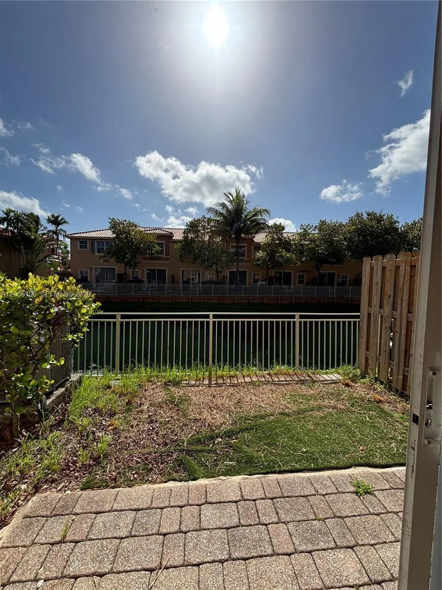 4931 N Harbor Isles Dr # 203, Dania Beach, FL 33312 photo 10