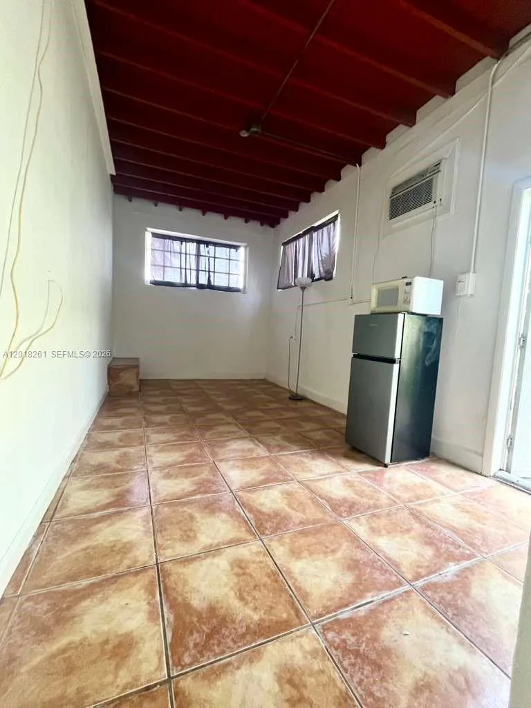 1875 NE 177th St # 0, North Miami Beach, FL 33162 photo 5
