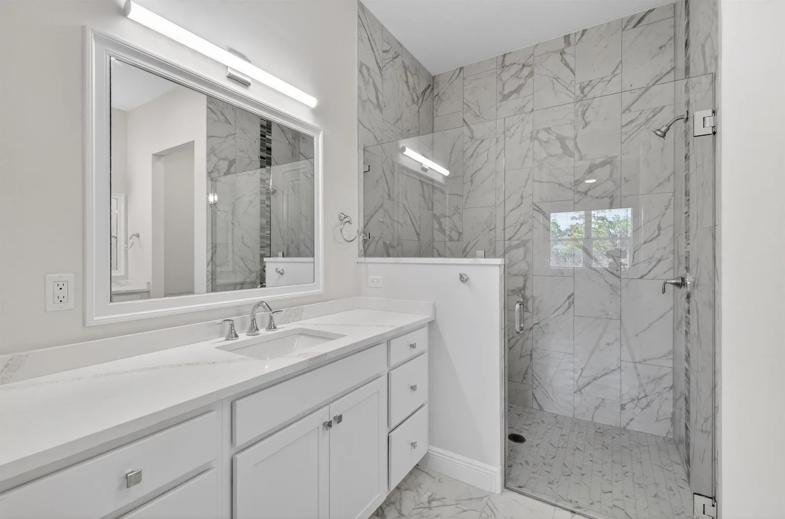 1805 Bridgepointe Circle # 2, Vero Beach, FL 32967 photo 12