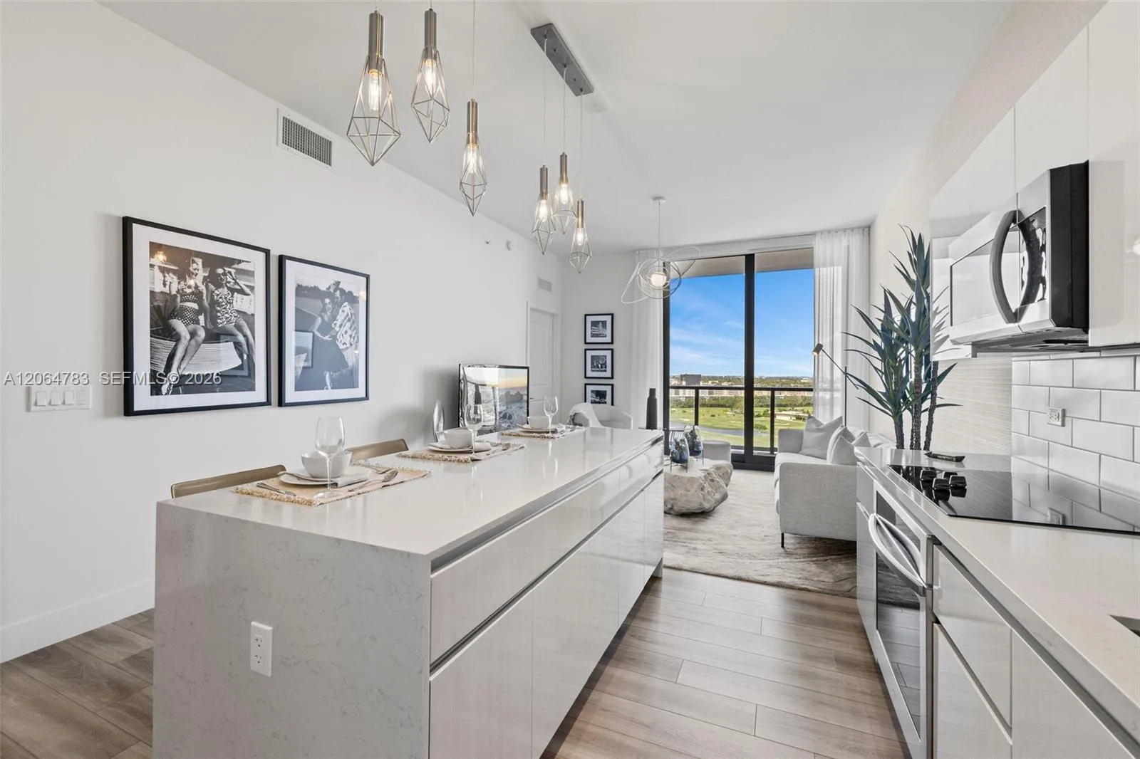 SLATE Hallandale Beach – photo 7