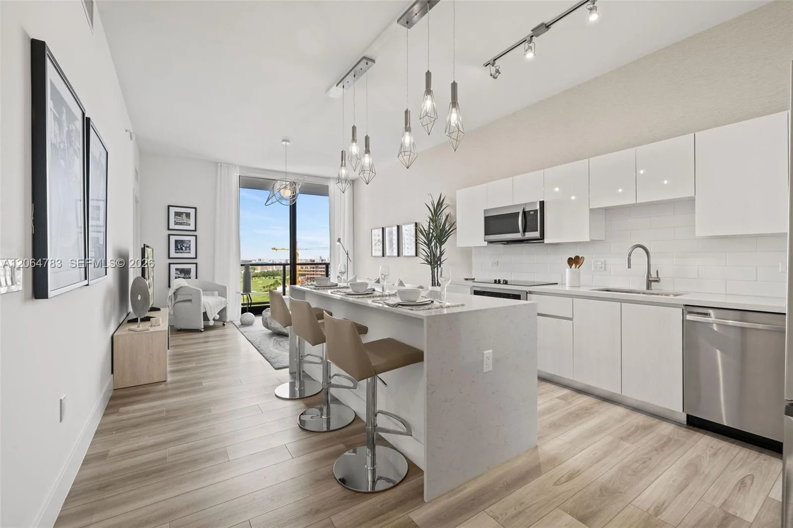 SLATE Hallandale Beach – photo 8