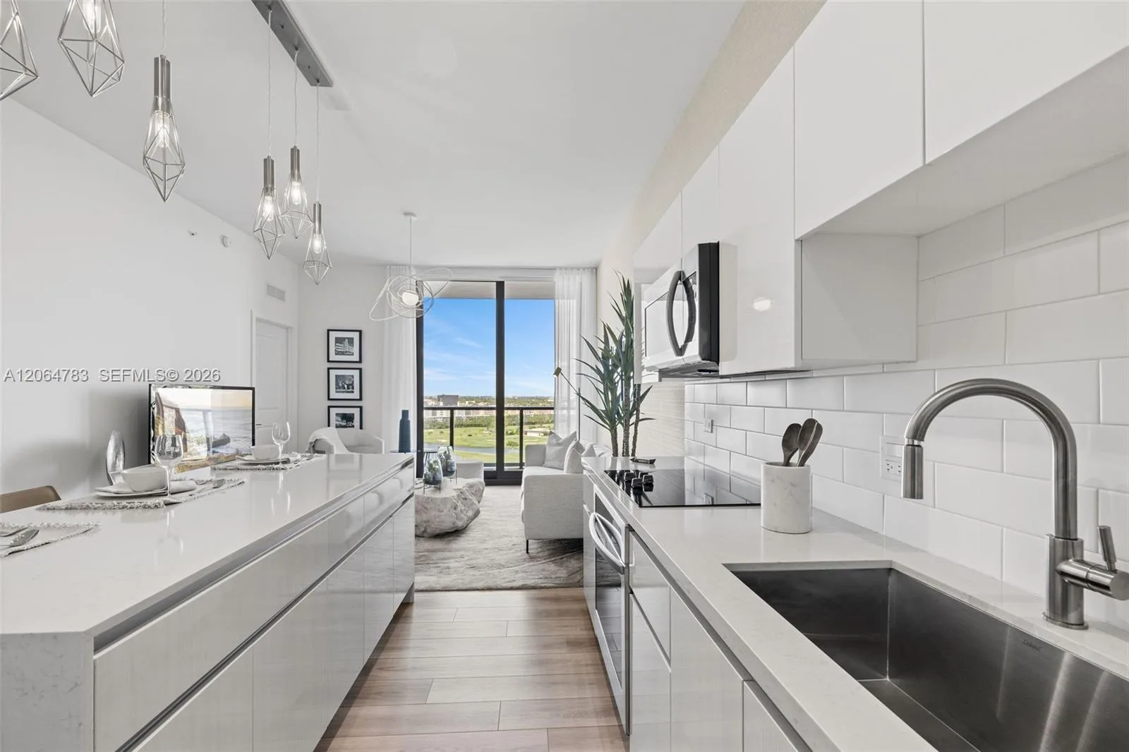 SLATE Hallandale Beach – photo 9