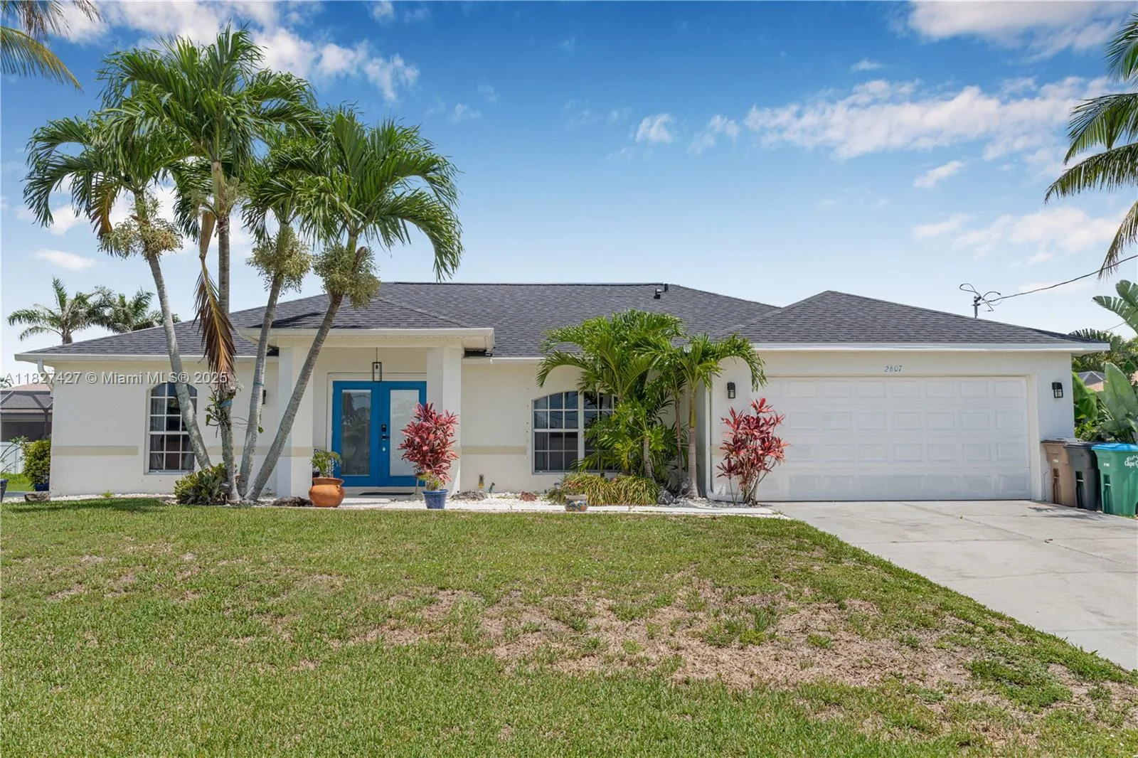 2607 Surfside Blvd, Cape Coral, FL 33914 photo 2