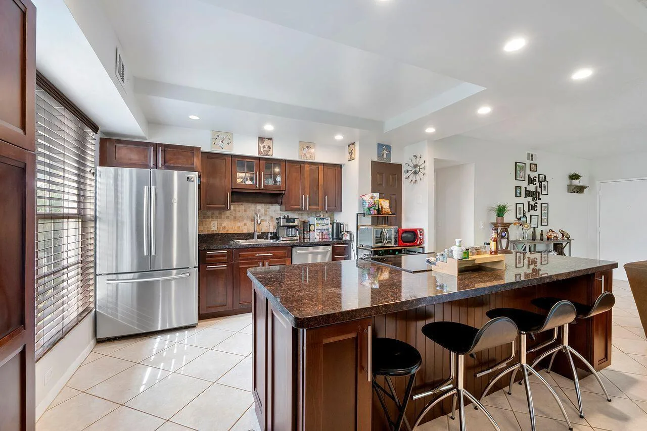 6237 Old Court Road # 104, Boca Raton, FL 33433