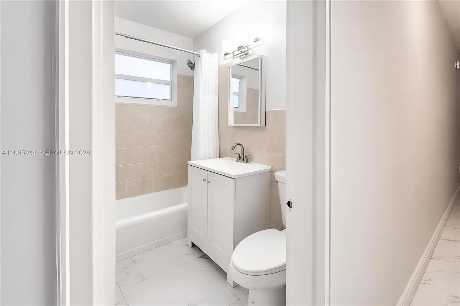 1600 N 68th Ave, Hollywood, FL 33024 photo 9