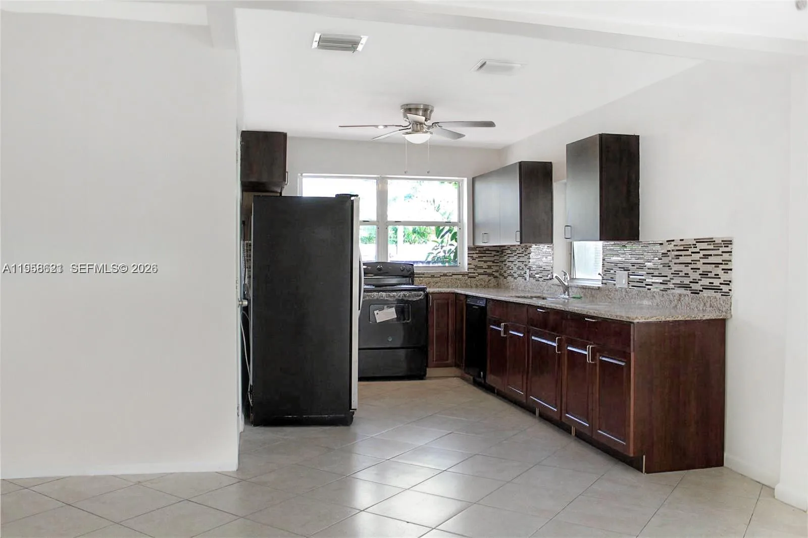 4133 SW 52nd St, Dania Beach, FL 33314 photo 13