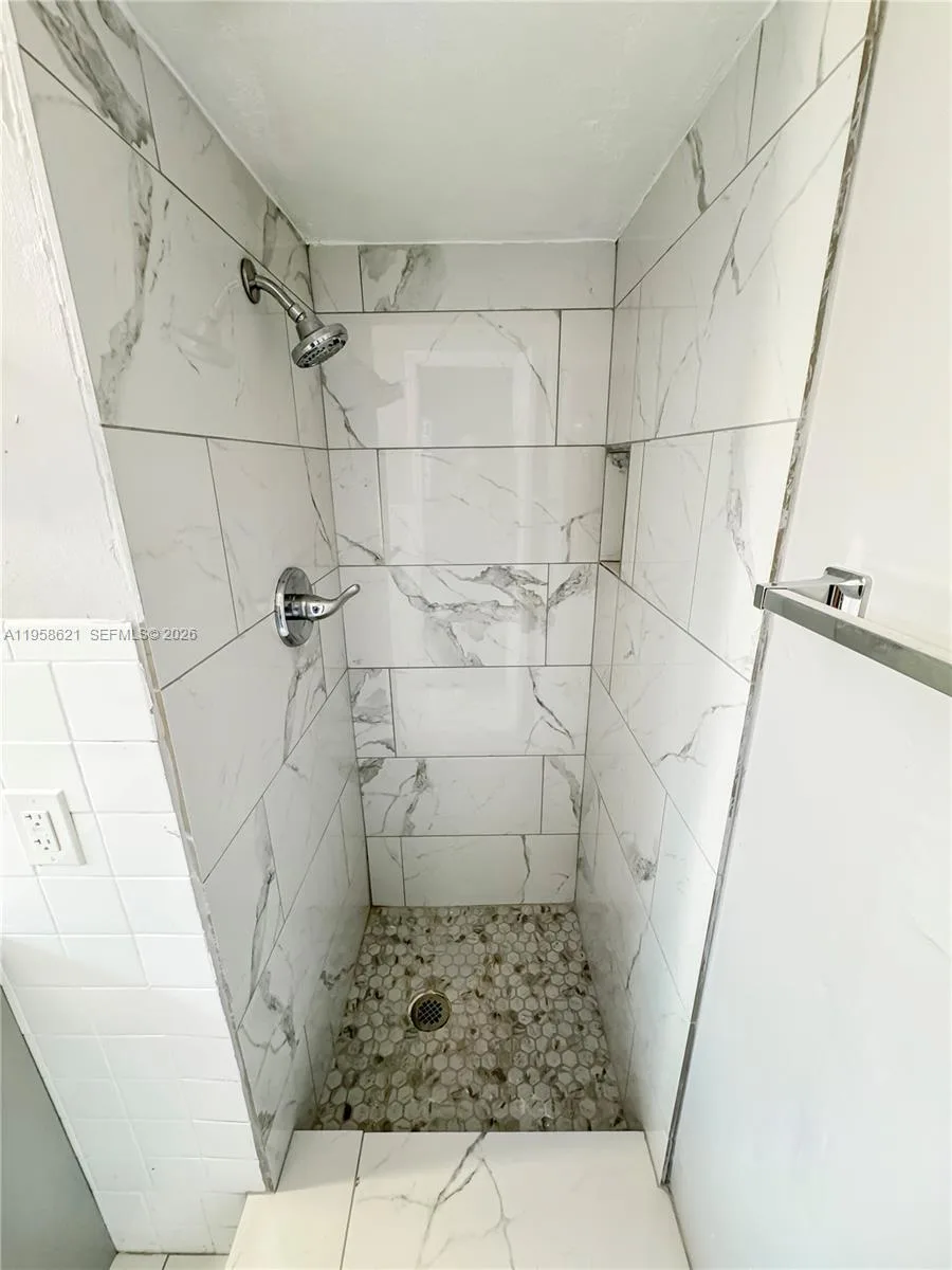 4133 SW 52nd St, Dania Beach, FL 33314 photo 6