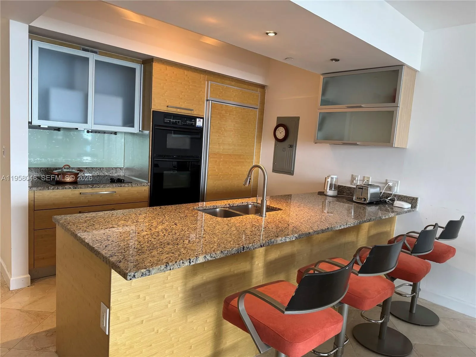 1830 S Ocean Dr # 3303, Hallandale Beach, FL 33009 photo 9