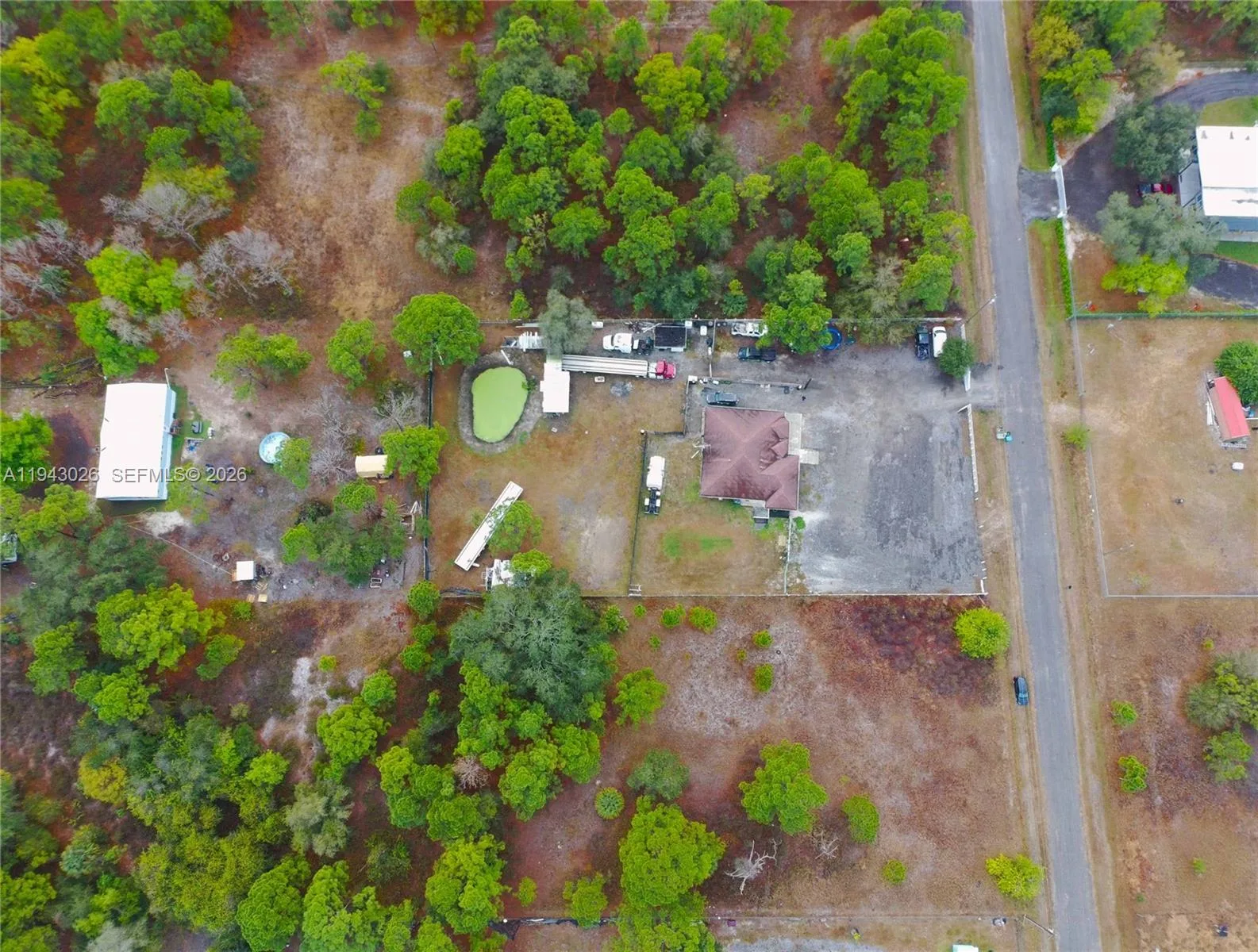355 N Lindero ST, Clewiston, FL 33440 photo 7