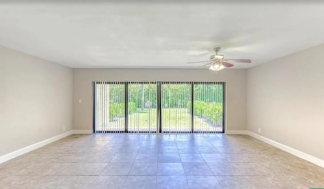 660 COVENTRY Street # 3, Boca Raton, FL 33487 photo 3