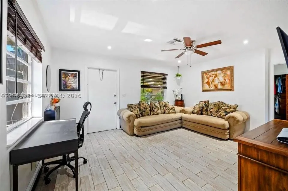 5120 SW 26th Ave # 1-2, Dania Beach, FL 33312 photo 4