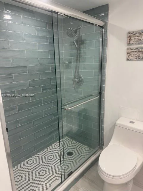 6039 Collins Ave # 1516, Miami Beach, FL 33140 photo 8