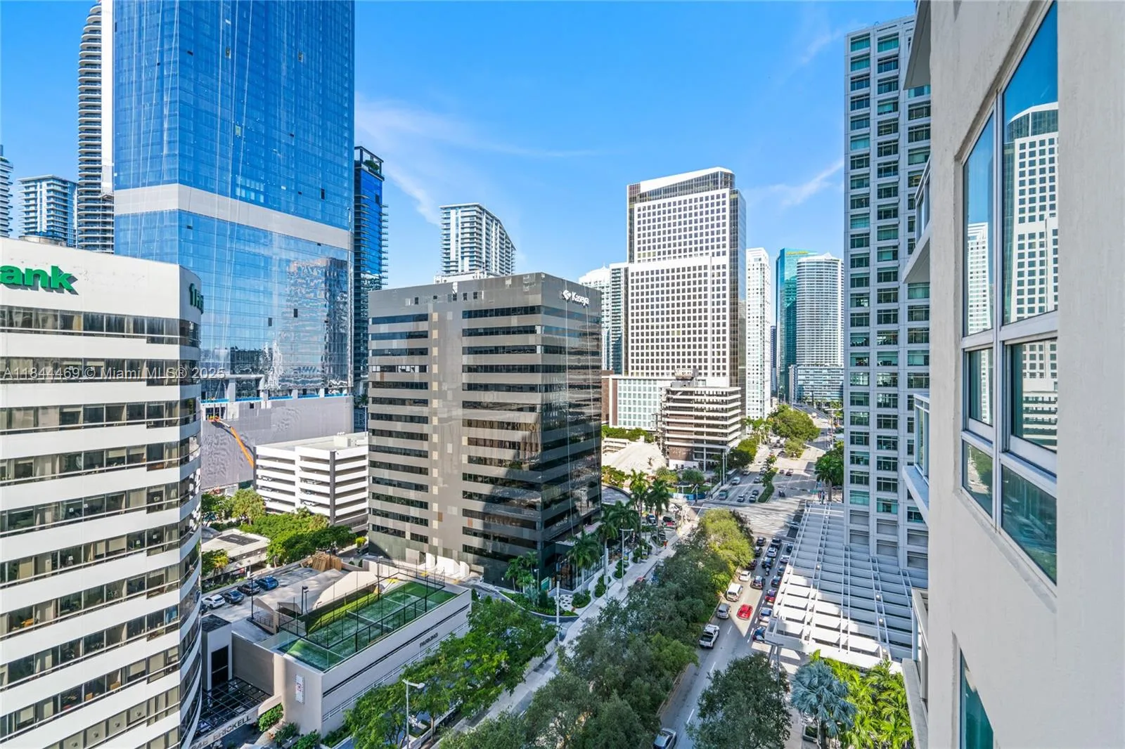 951 Brickell Ave # 1505, Miami, FL 33131 photo 4