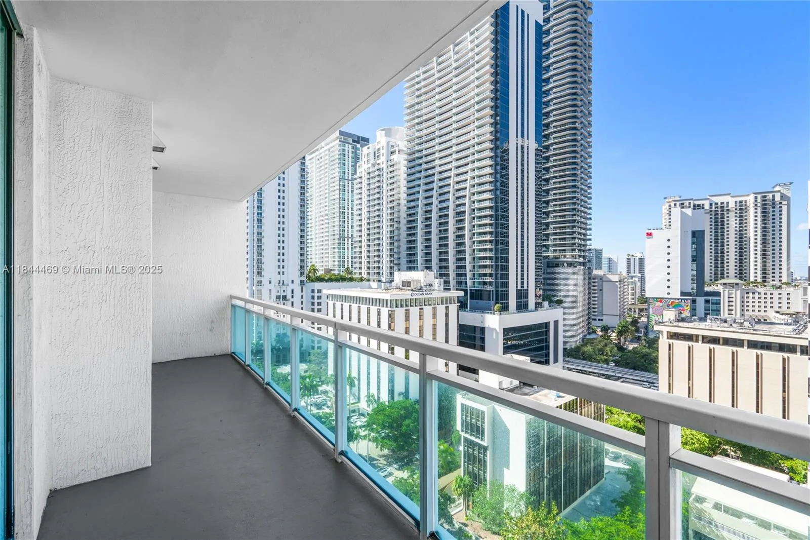 951 Brickell Ave # 1505, Miami, FL 33131 photo 7