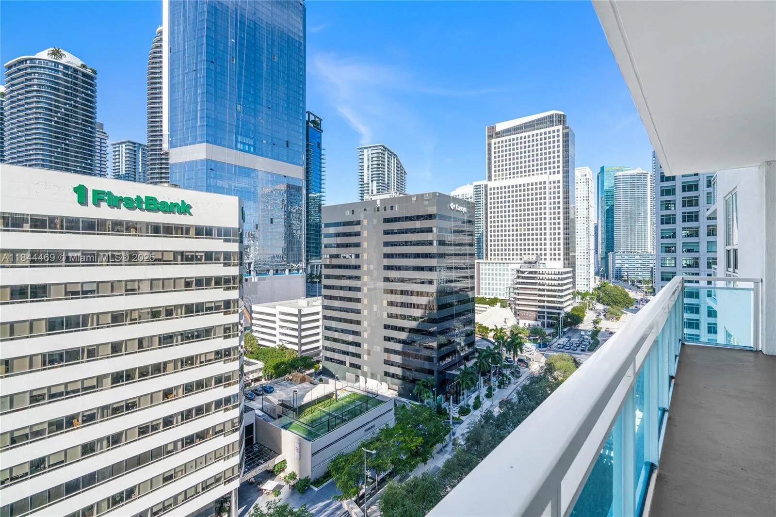 951 Brickell Ave # 1505, Miami, FL 33131 photo 9