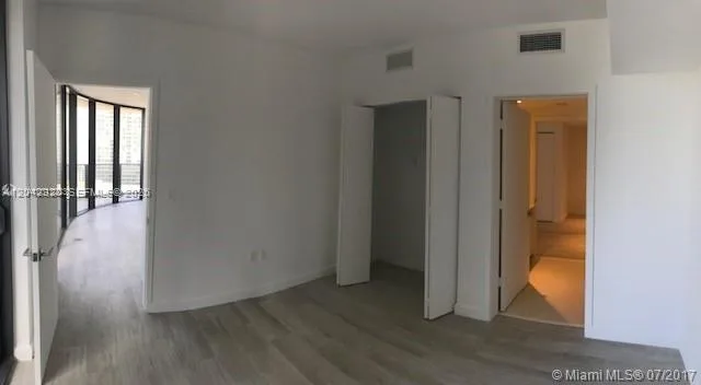 55 SW 9th St # 2103, Miami, FL 33130 photo 13