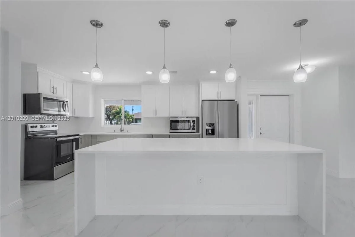 105 SE 45th, Other City - In The State Of Florida, FL 33904