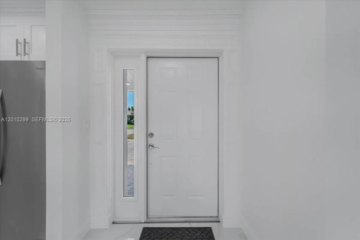 105 SE 45th, Other City - In The State Of Florida, FL 33904 photo 6
