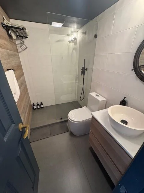 300 Oregon Street # 401, Hollywood, FL 33019 photo 11