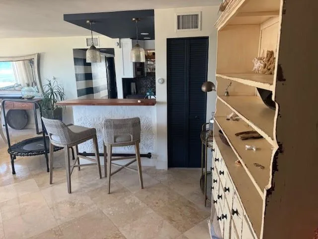 300 Oregon Street # 401, Hollywood, FL 33019 photo 9