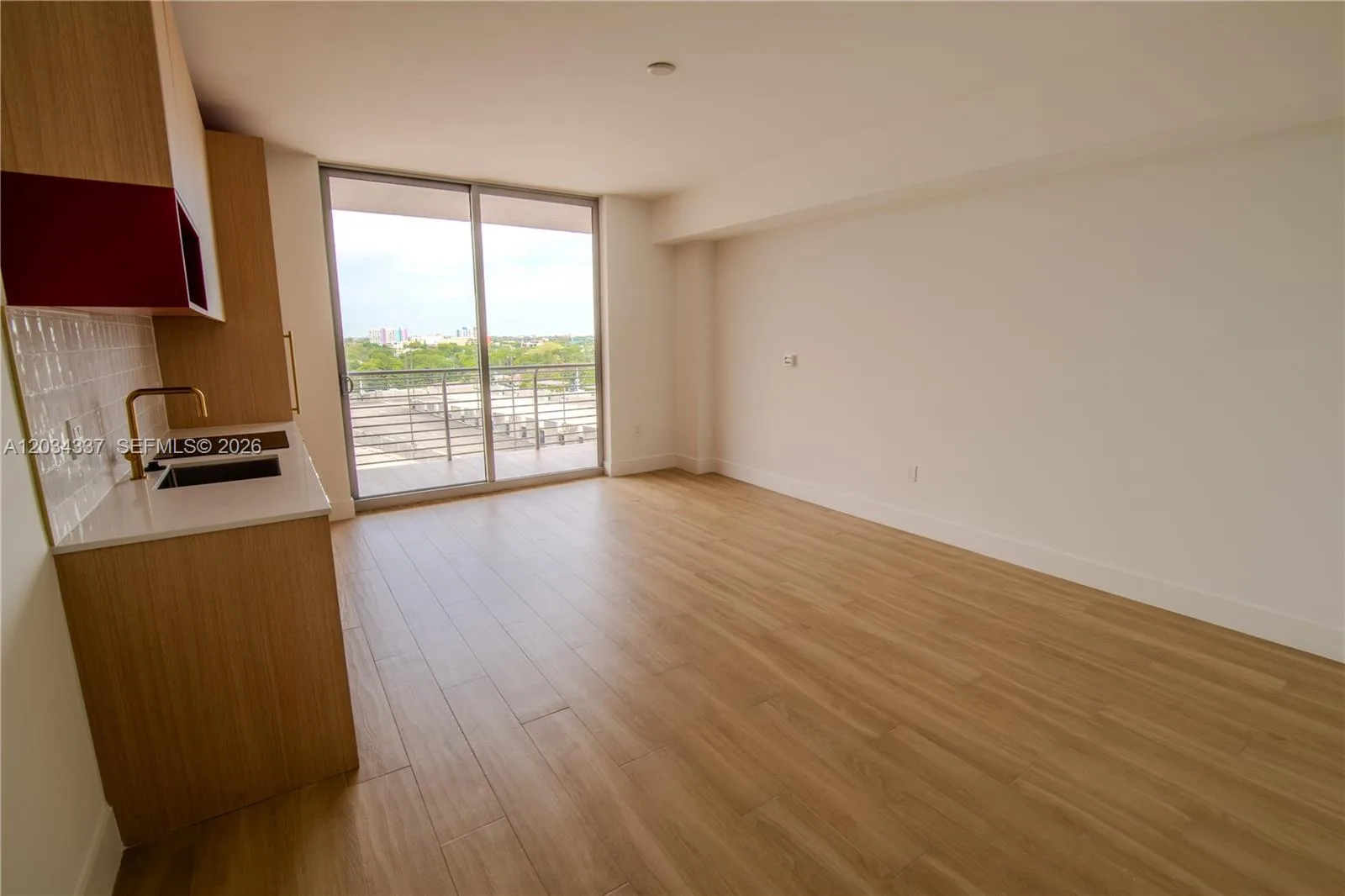 90 NE 32nd St # 824, Miami, FL 33137