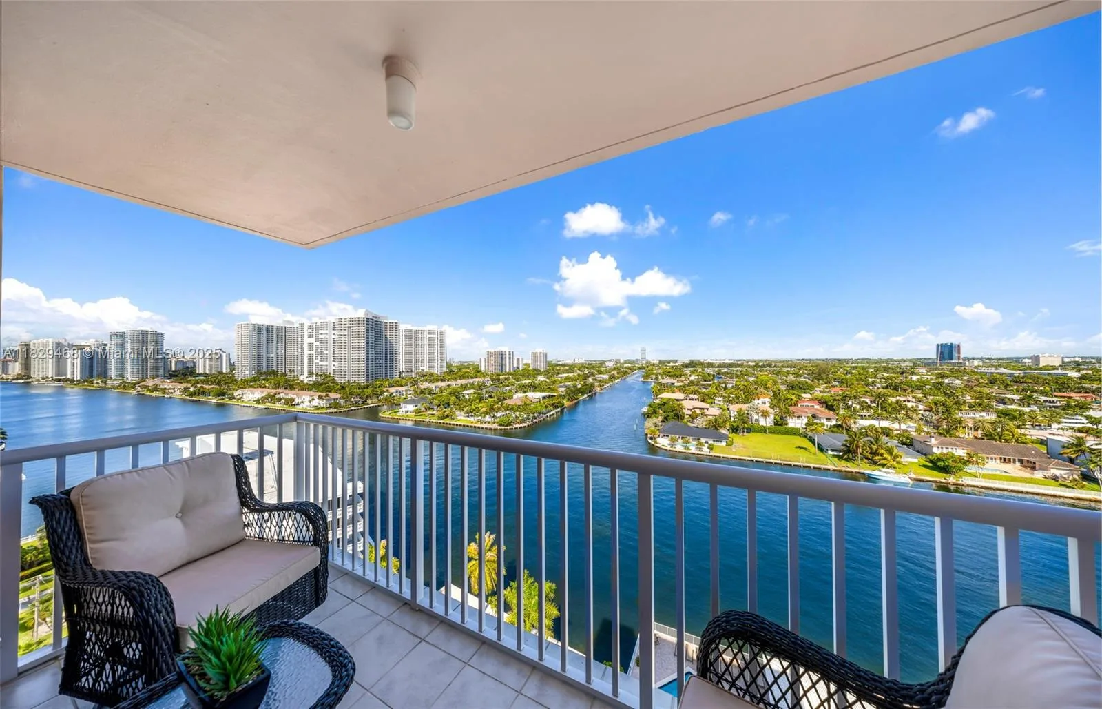 3161 S Ocean Dr # 1510, Hallandale Beach, FL 33009