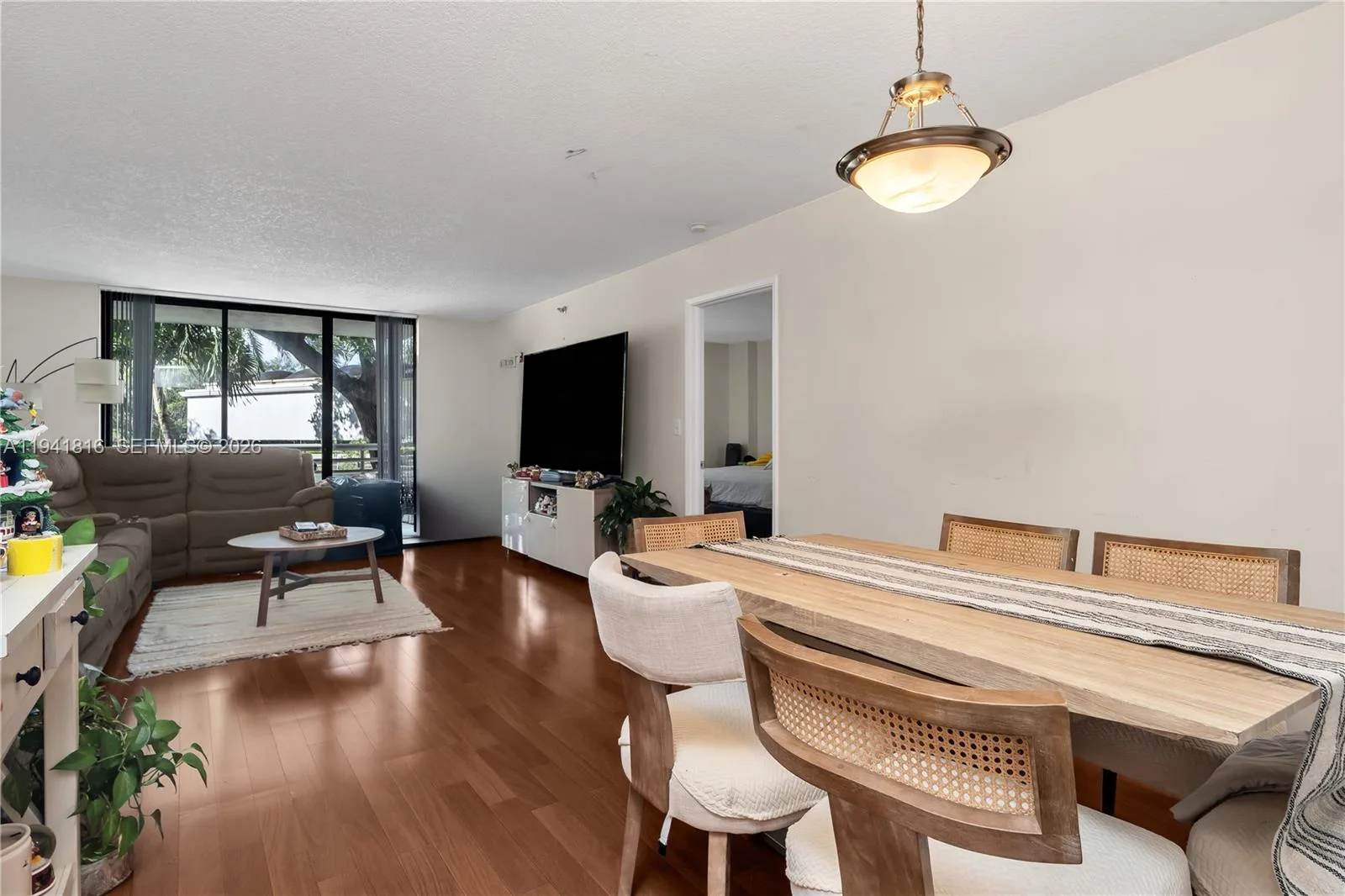 3300 NE 192nd St # 202, Aventura, FL 33180