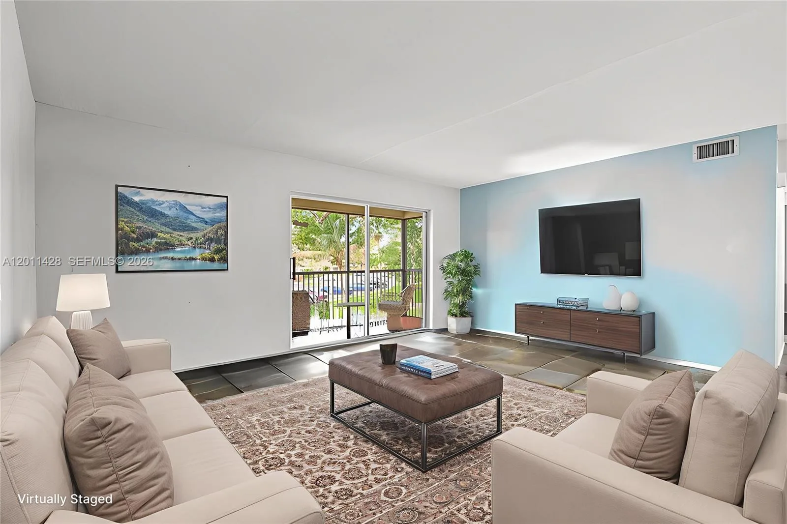 3083 N Oakland Forest Dr # 206, Oakland Park, FL 33309