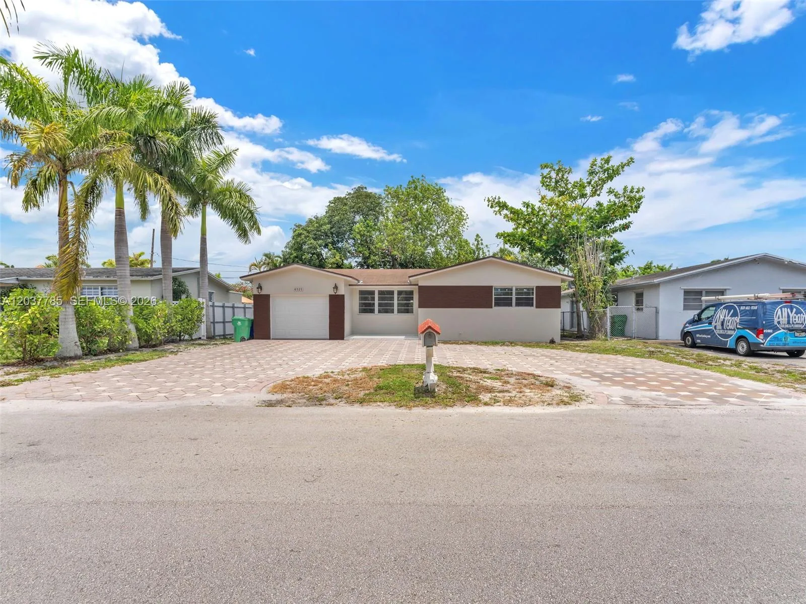 6525 SW 18th St, Miramar, FL 33023
