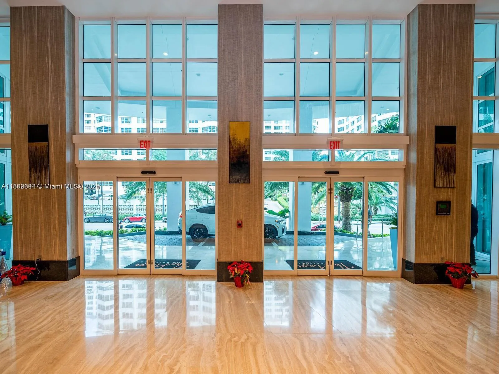 950 Brickell Bay Dr # 4104, Miami, FL 33131 photo 6