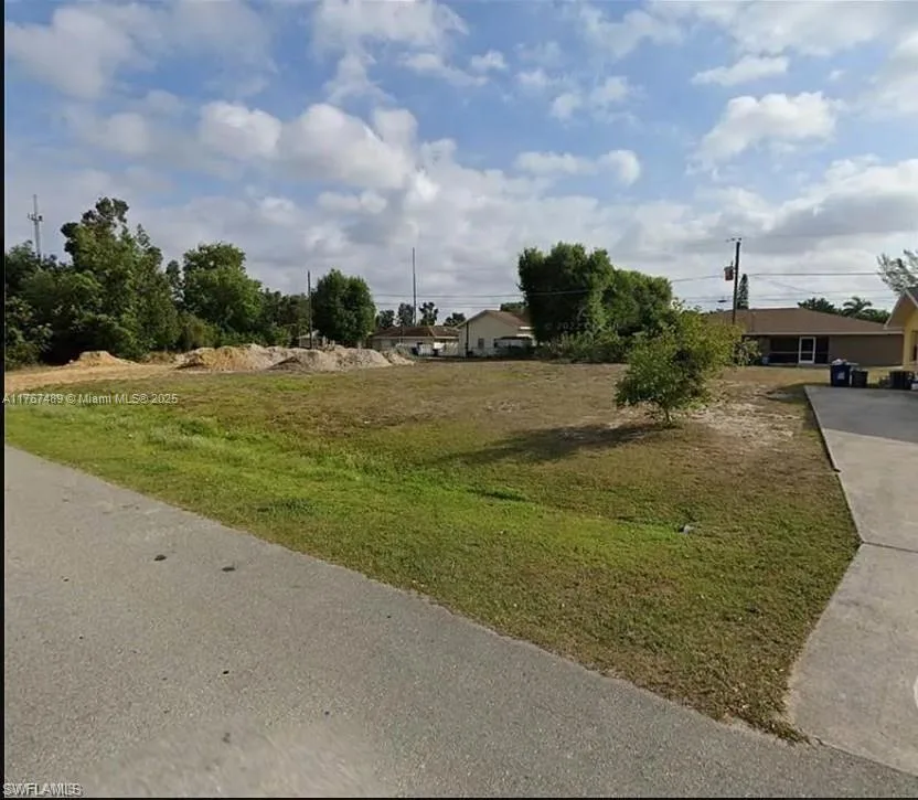 17387 Barbara, Fort Myers, FL 33967