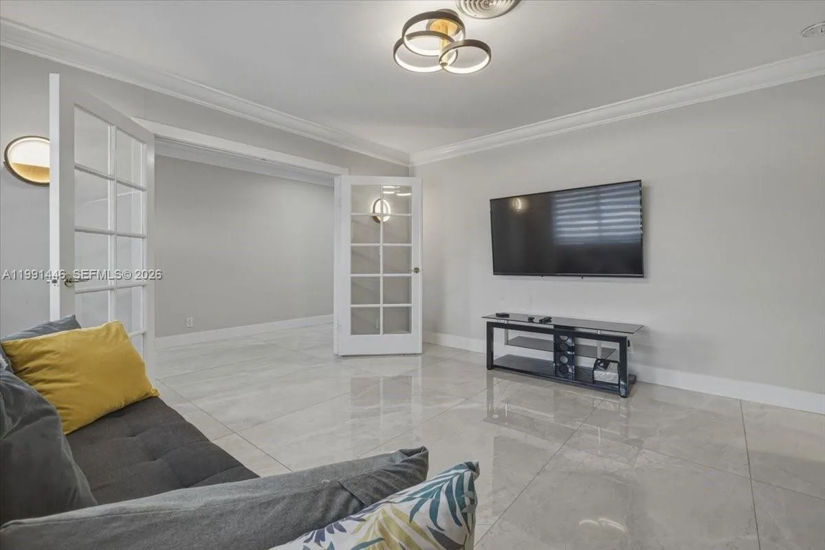 2901 NW 10th Ave, Wilton Manors, FL 33311 photo 10