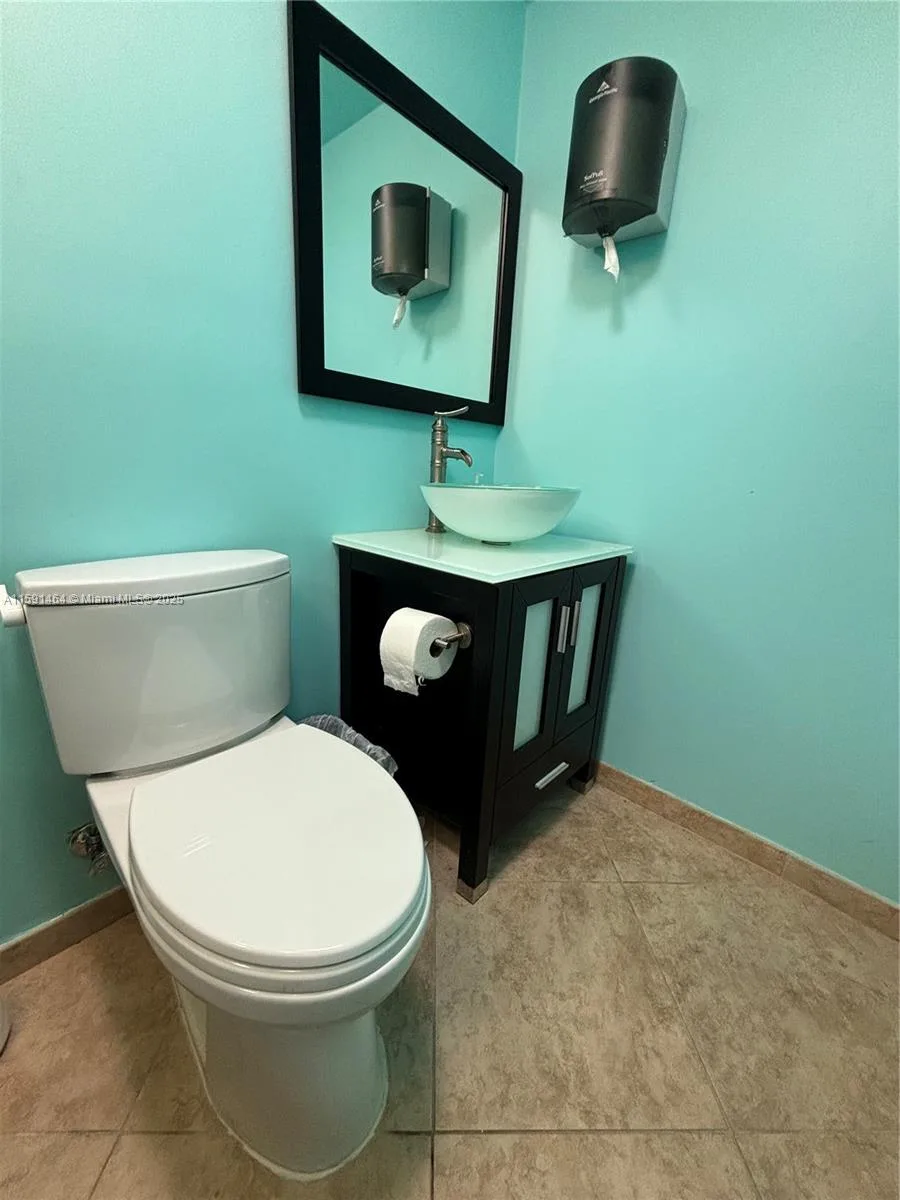 1720 Harrison St # 8C, Hollywood, FL 33020 photo 10