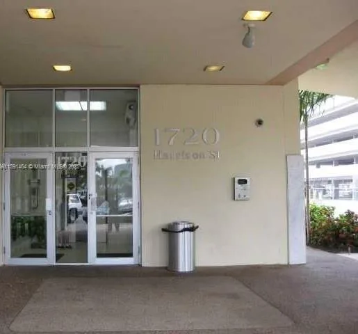 1720 Harrison St # 8C, Hollywood, FL 33020 photo 2