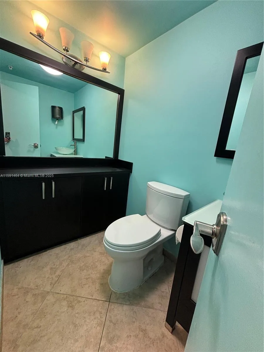 1720 Harrison St # 8C, Hollywood, FL 33020 photo 9