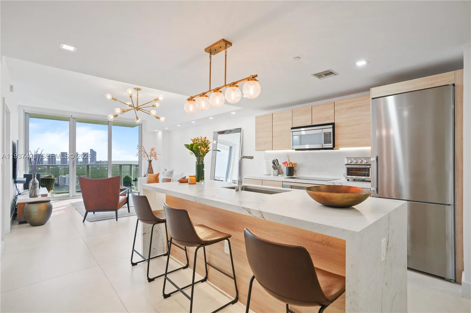 16385 Biscayne Blvd # 2819, North Miami Beach, FL 33160 photo 5