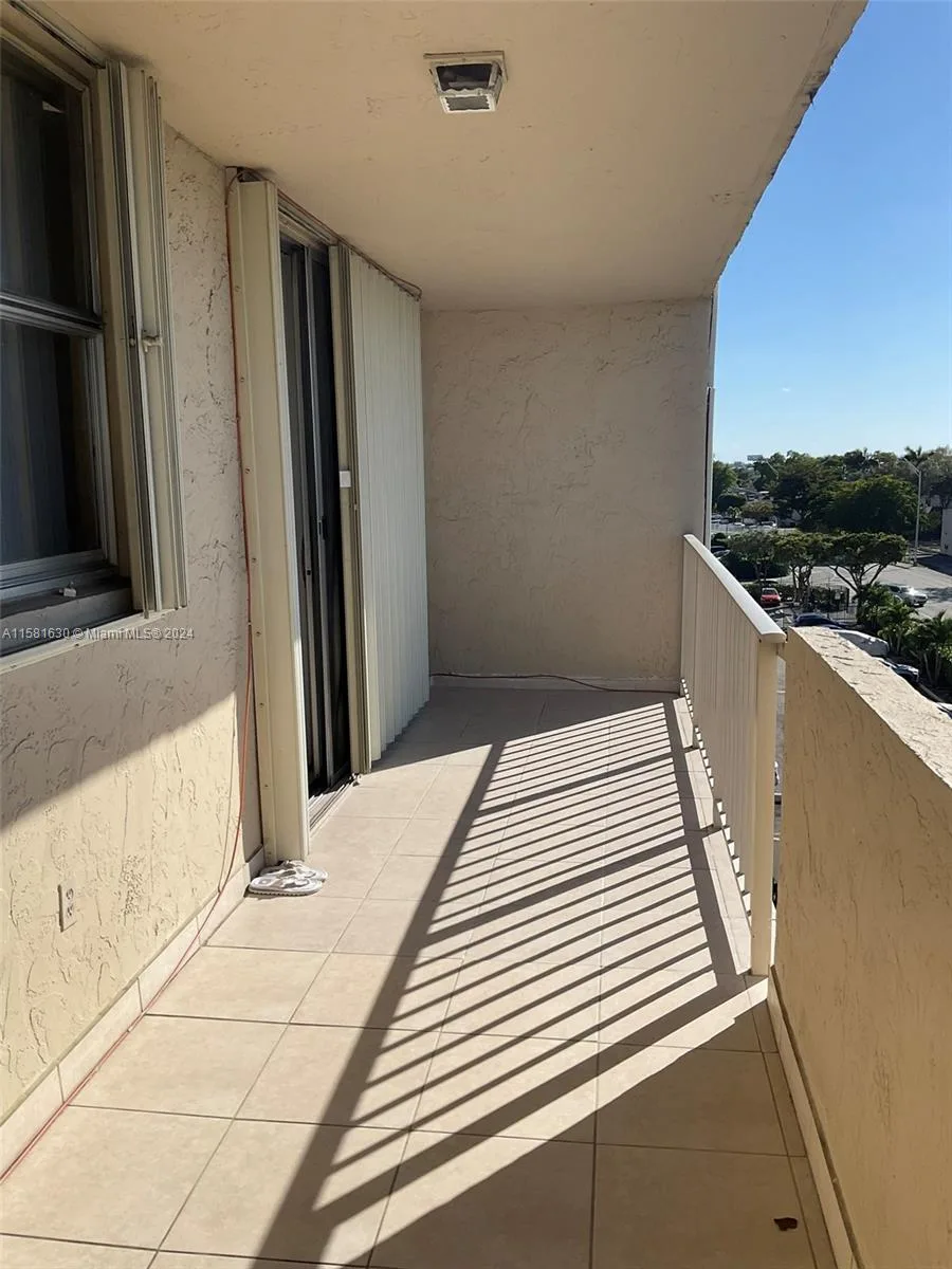 4675 W 18th Ct # 502, Hialeah, FL 33012 photo 13