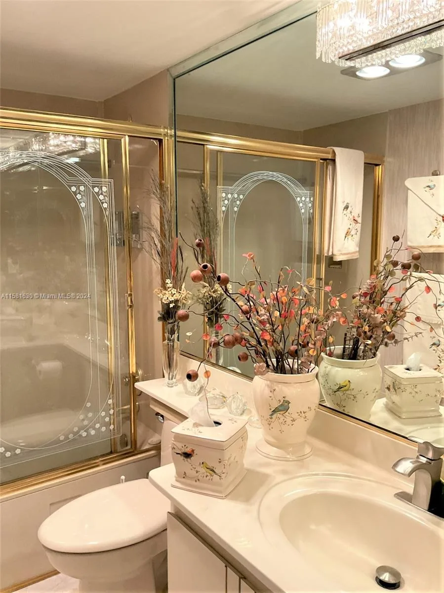 4675 W 18th Ct # 502, Hialeah, FL 33012 photo 5