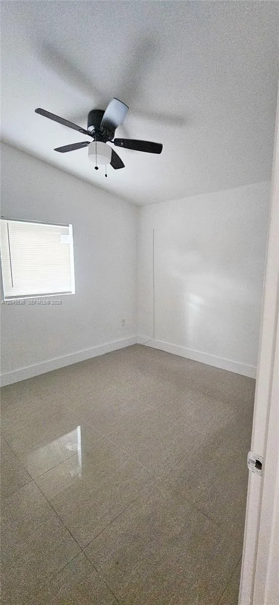 4211 SW 38th St, West Park, FL 33023 photo 11