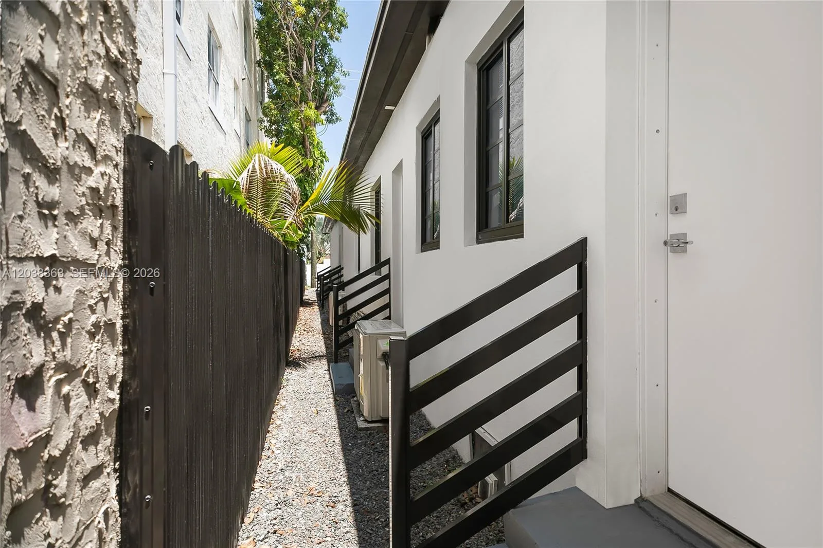 733 Michigan Ave # 9, Miami Beach, FL 33139 photo 12