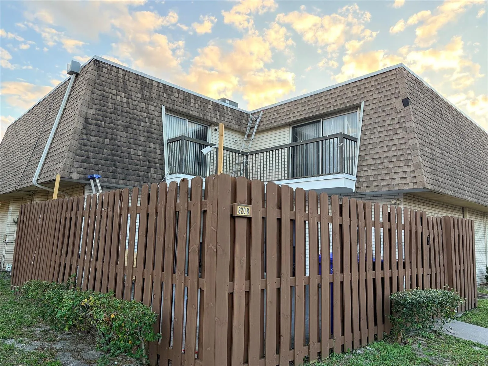 8208 SW 23 # 18B, North Lauderdale, FL