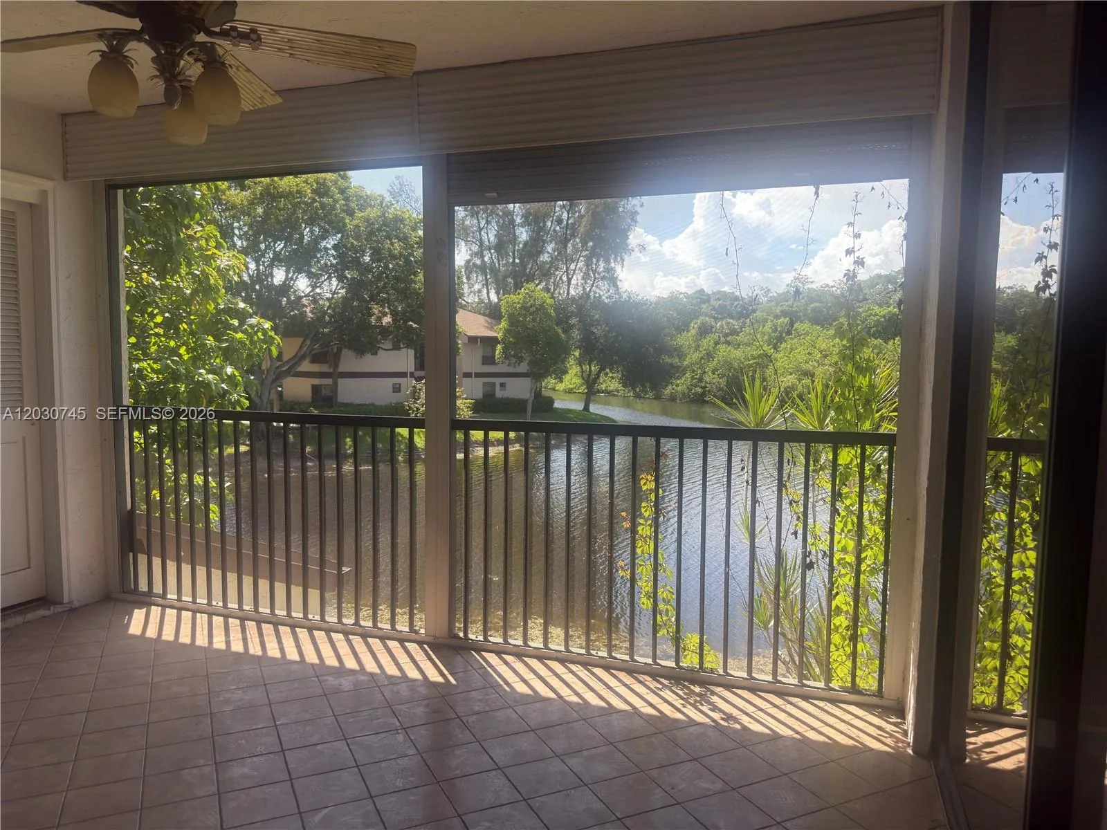 2526 N Carambola Cir N # 1821, Coconut Creek, FL 33066