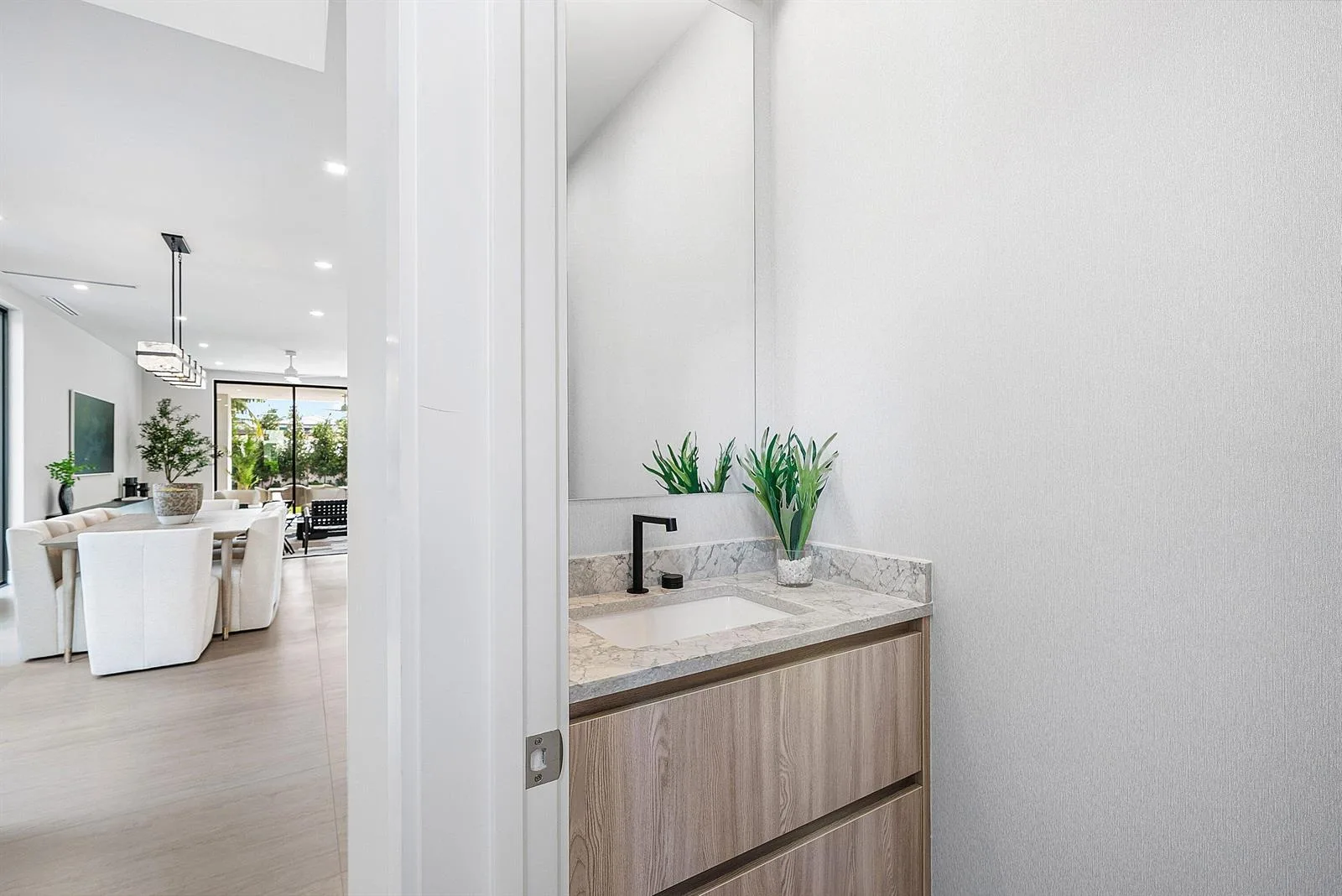718 LAKE Avenue N, Delray Beach, FL 33483 — zdjęcie 5